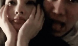 港星爆料箍牙视频播放在线观看,明星整形幕后揭秘，在线观看全程直播